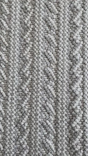 שטיח צמות אפור לבן  10